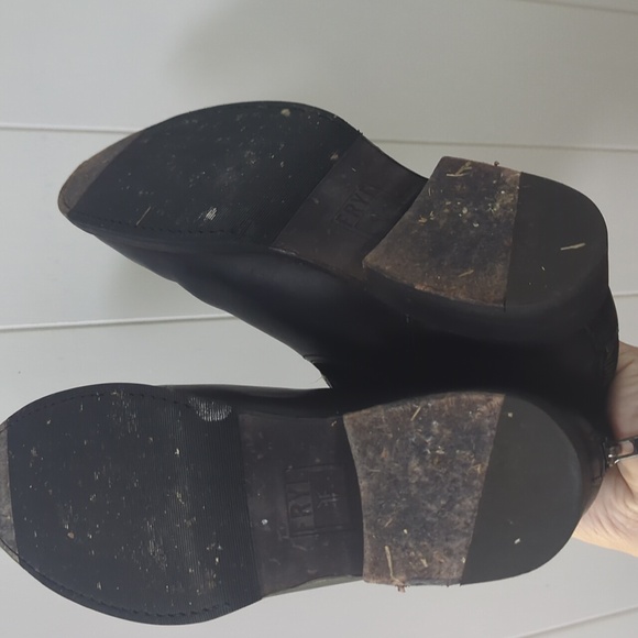 Like New Frye Jamie Black Leather Women's Boots with Zipper - Picture 6 of 10